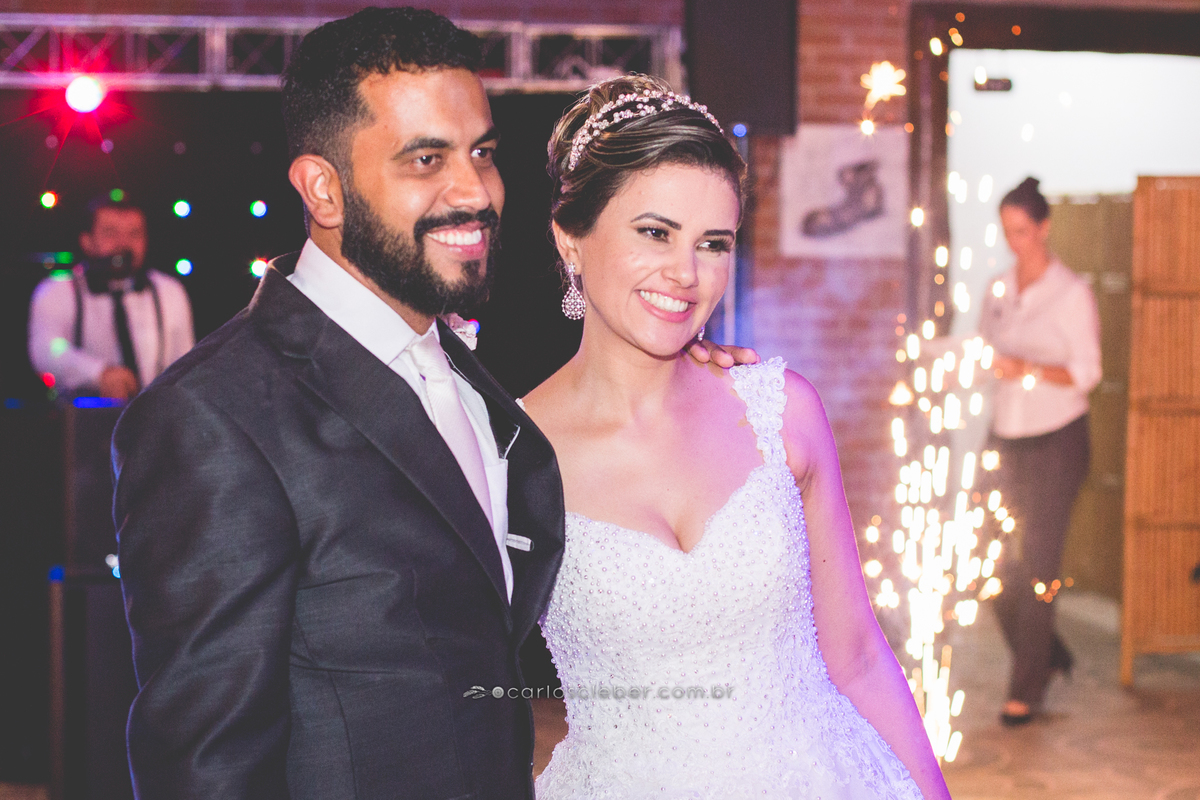 contato: 12988596888 
www.carloscleber.com.br 
contato@carloscleber.com.br
©Todos Os Direitos Reservados