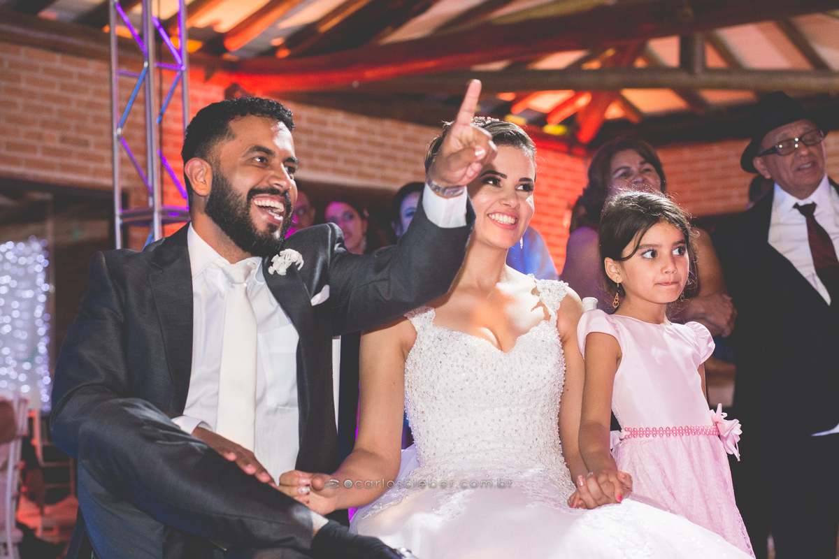 contato: 12988596888 
www.carloscleber.com.br 
contato@carloscleber.com.br
©Todos Os Direitos Reservados