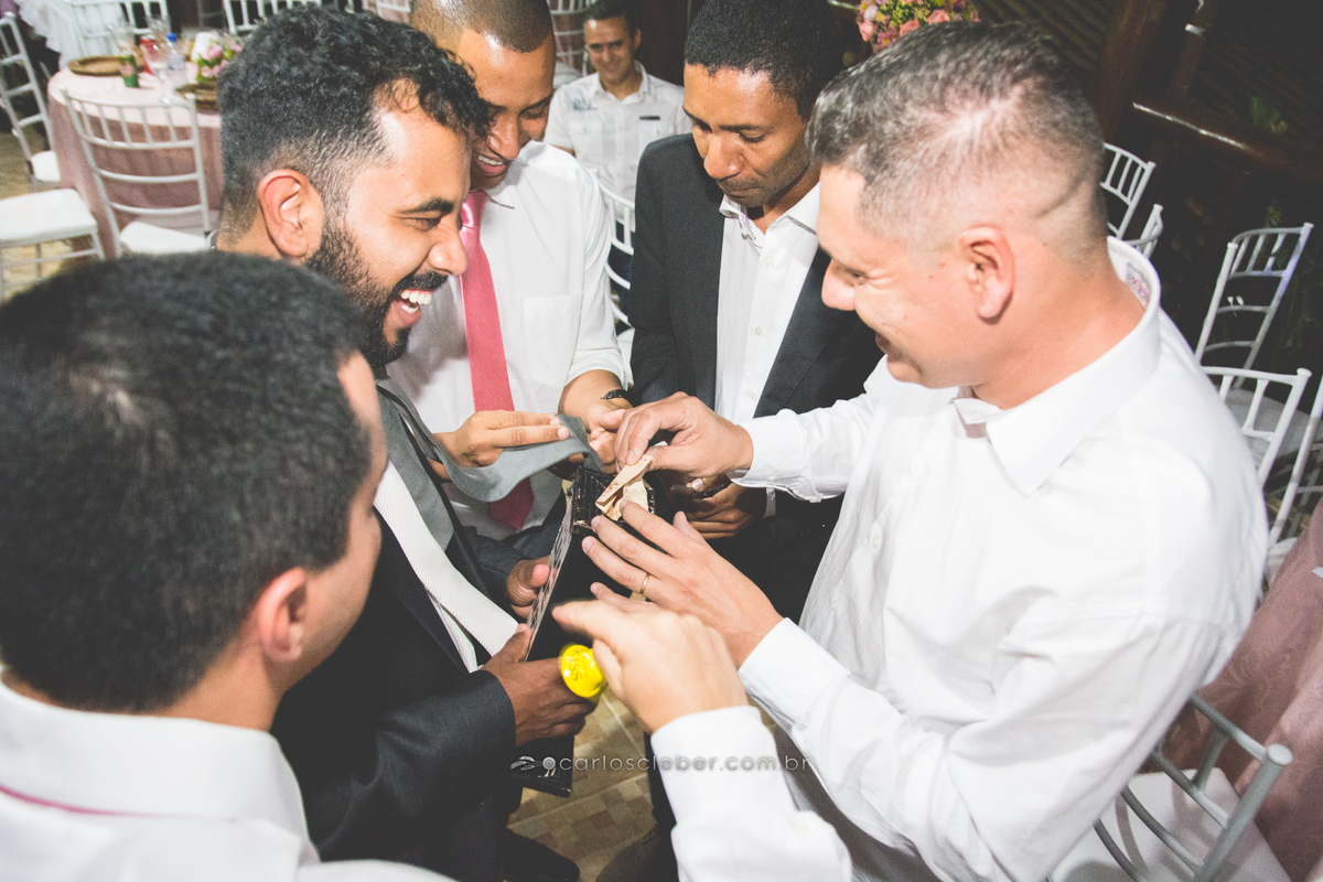 contato: 12988596888 
www.carloscleber.com.br 
contato@carloscleber.com.br
©Todos Os Direitos Reservados