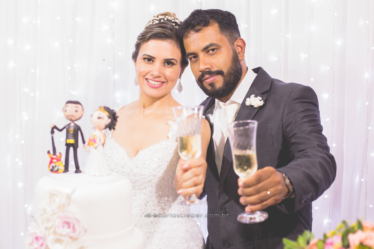 contato: 12988596888 
www.carloscleber.com.br 
contato@carloscleber.com.br
©Todos Os Direitos Reservados