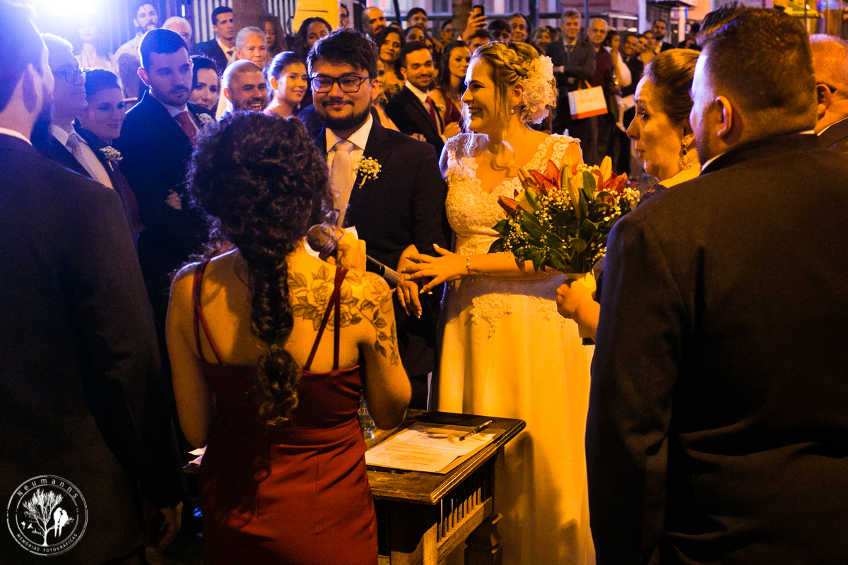 cerimonia de casamento na Rua do ouvidor, foto neumanns fotografia