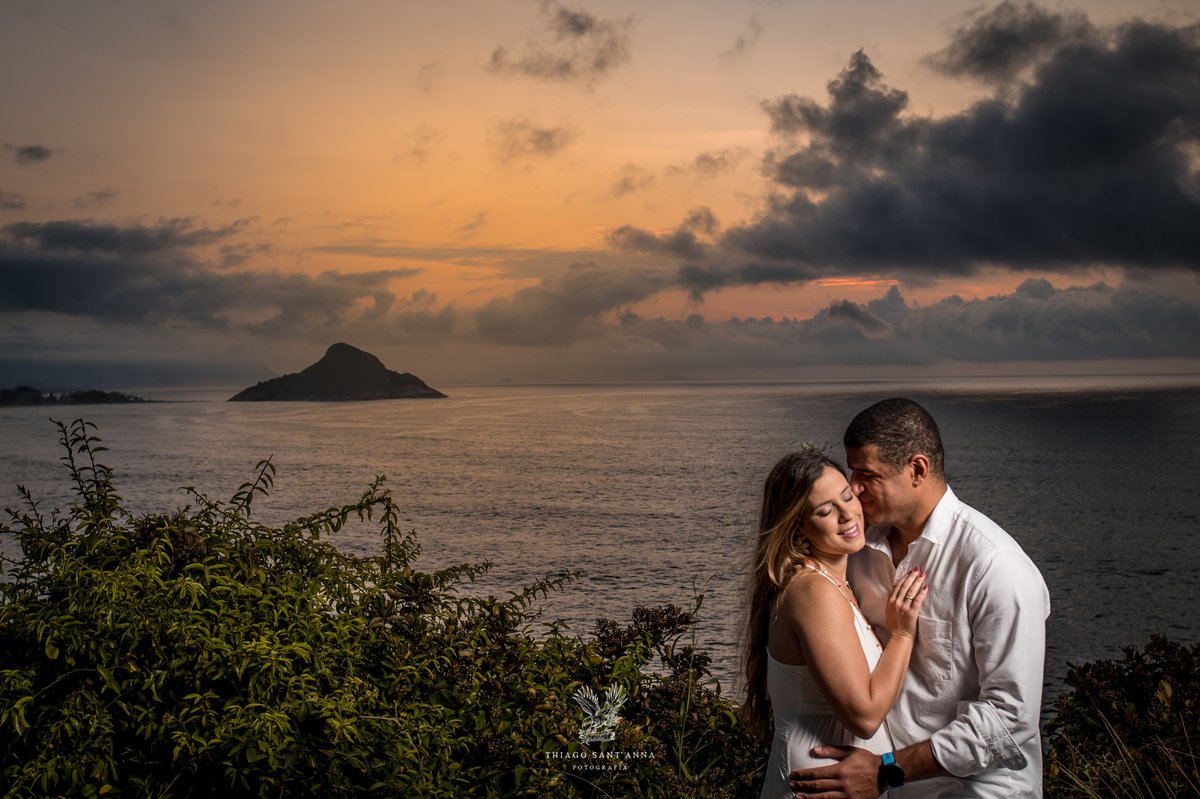 Ensaio pré wedding ambiente externo paisagem praia mirante do roncador