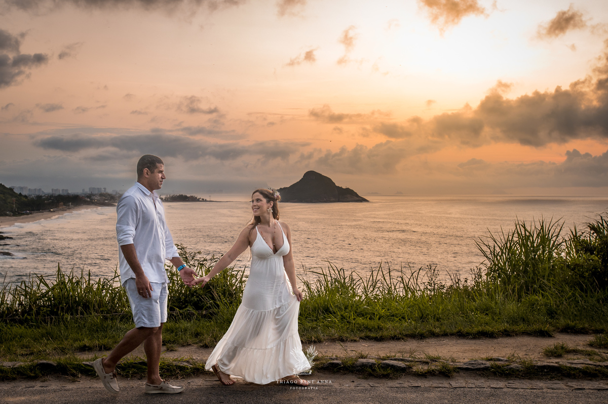Ensaio pré wedding ambiente externo paisagem praia mirante do roncador