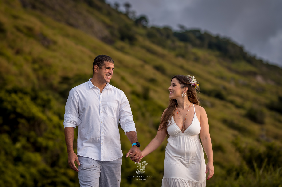 Ensaio pré wedding ambiente externo paisagem praia mirante do roncador