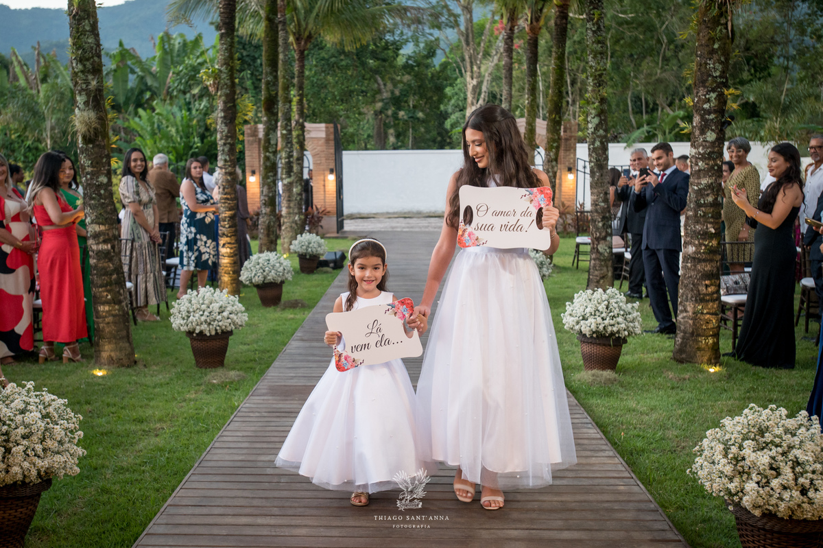 Entrada de damas de honra