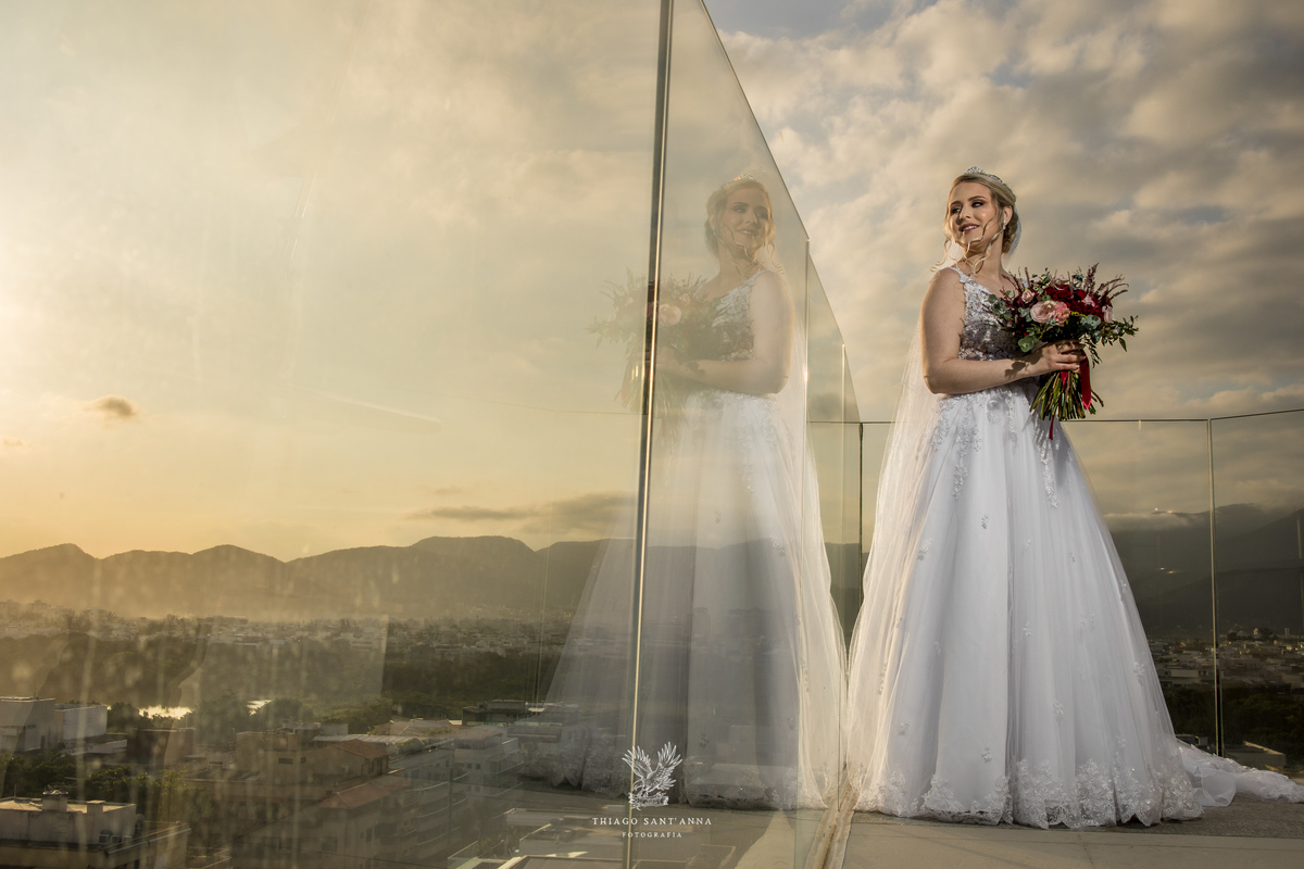 Making of da noiva sacada hotel maquiagem make buquê vestido véu grinalda