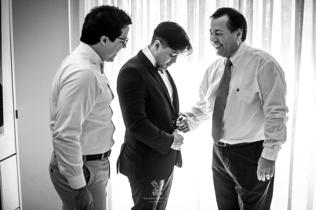 Making of do noivo abotoa camisa