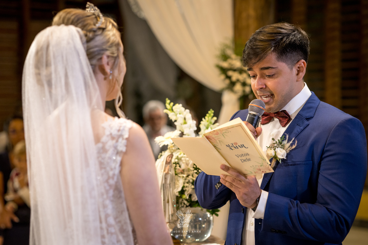 Noivo lê seus votos
