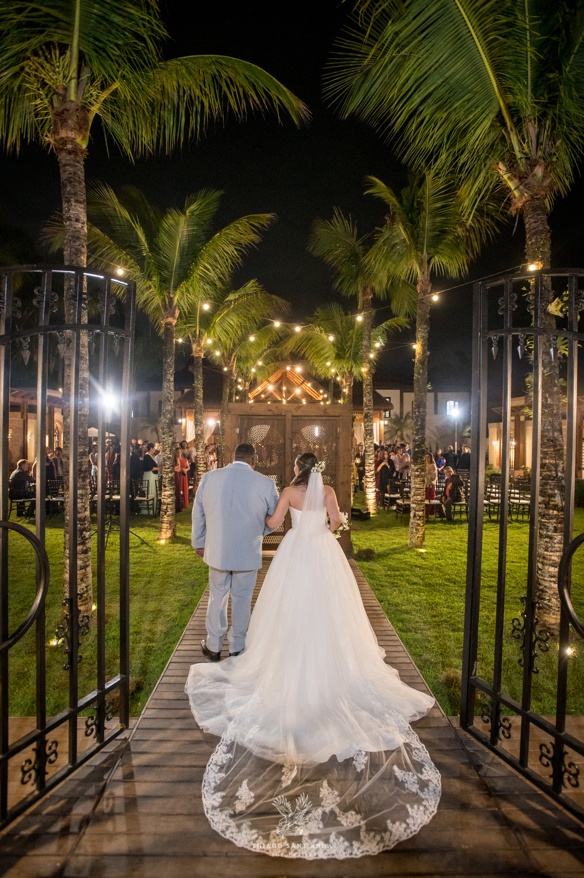 Entrada da noiva com seu pai