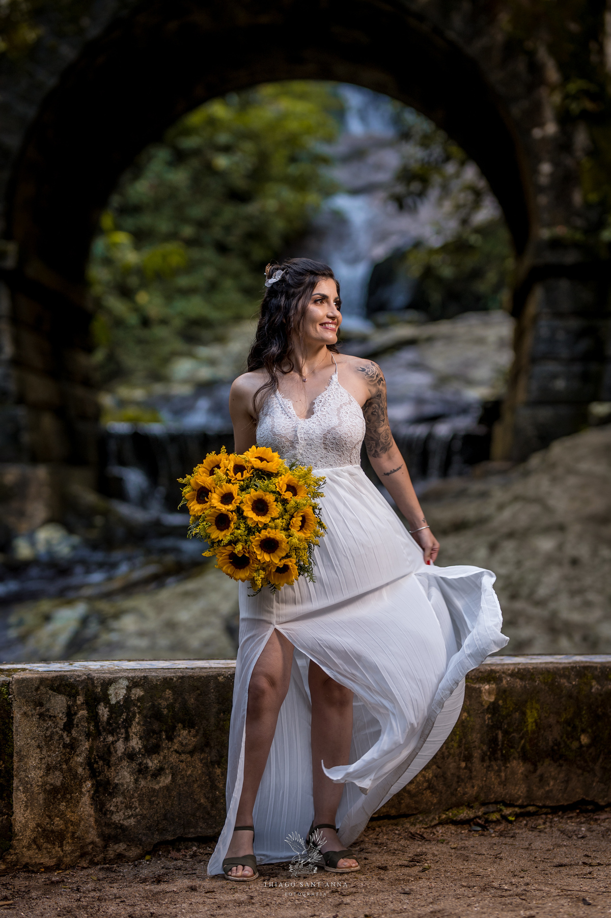 Ensaio pré wedding ambiente externo cachoeira floresta da tijuca