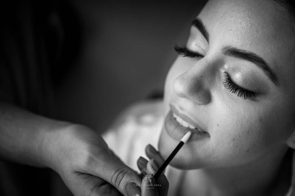 Making of da noiva maquiagem batom preto e branco