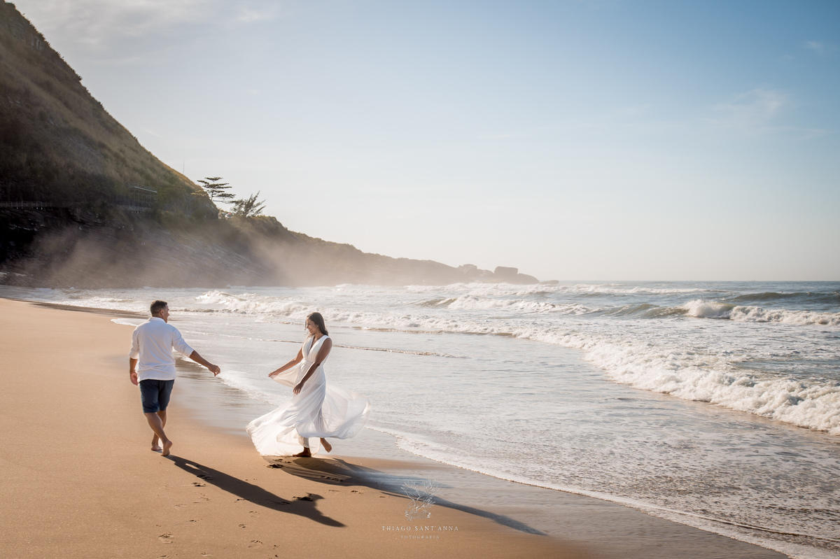 Ensaio pré wedding ambiente externo paisagem Grumari