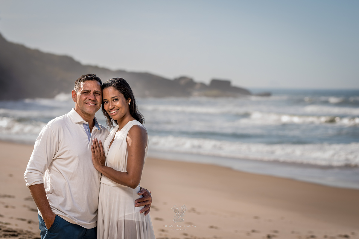 Ensaio pré wedding ambiente externo paisagem Grumari