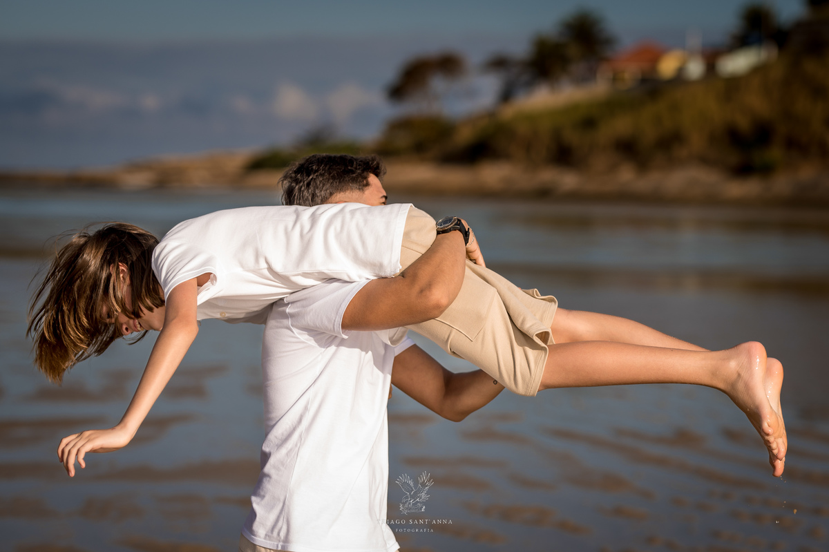 Ensaio pré wedding ambiente externo paisagem praia saquarema