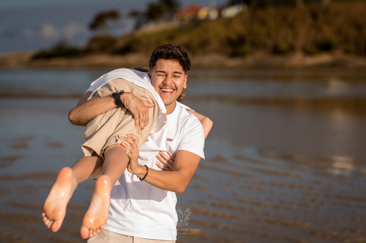 Ensaio pré wedding ambiente externo paisagem praia saquarema