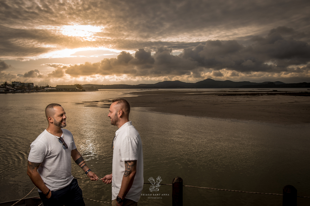 Ensaio pré wedding ambiente externo paisagem praia saquarema