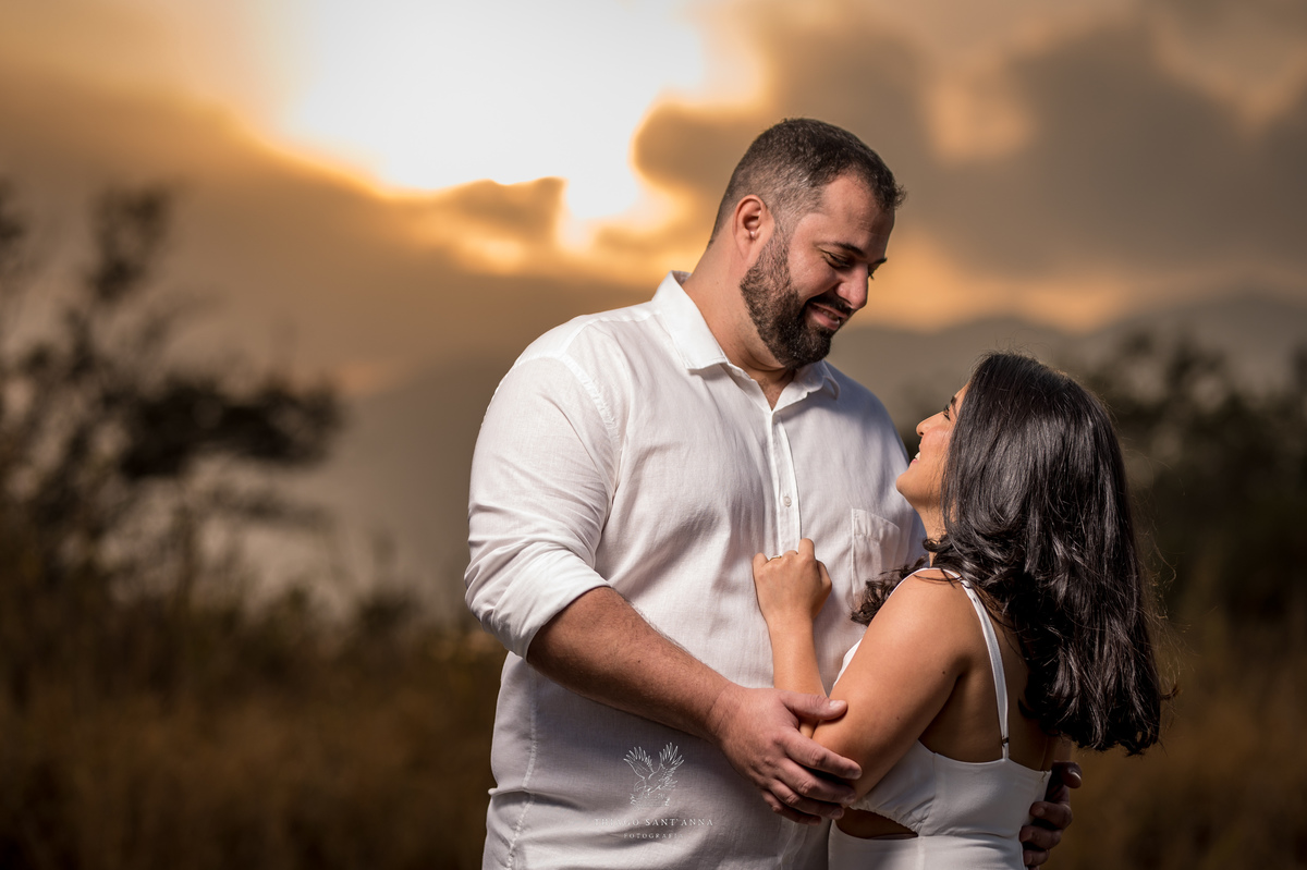 Ensaio pré wedding ambiente externo camboinhas niterói vegetação paisagem