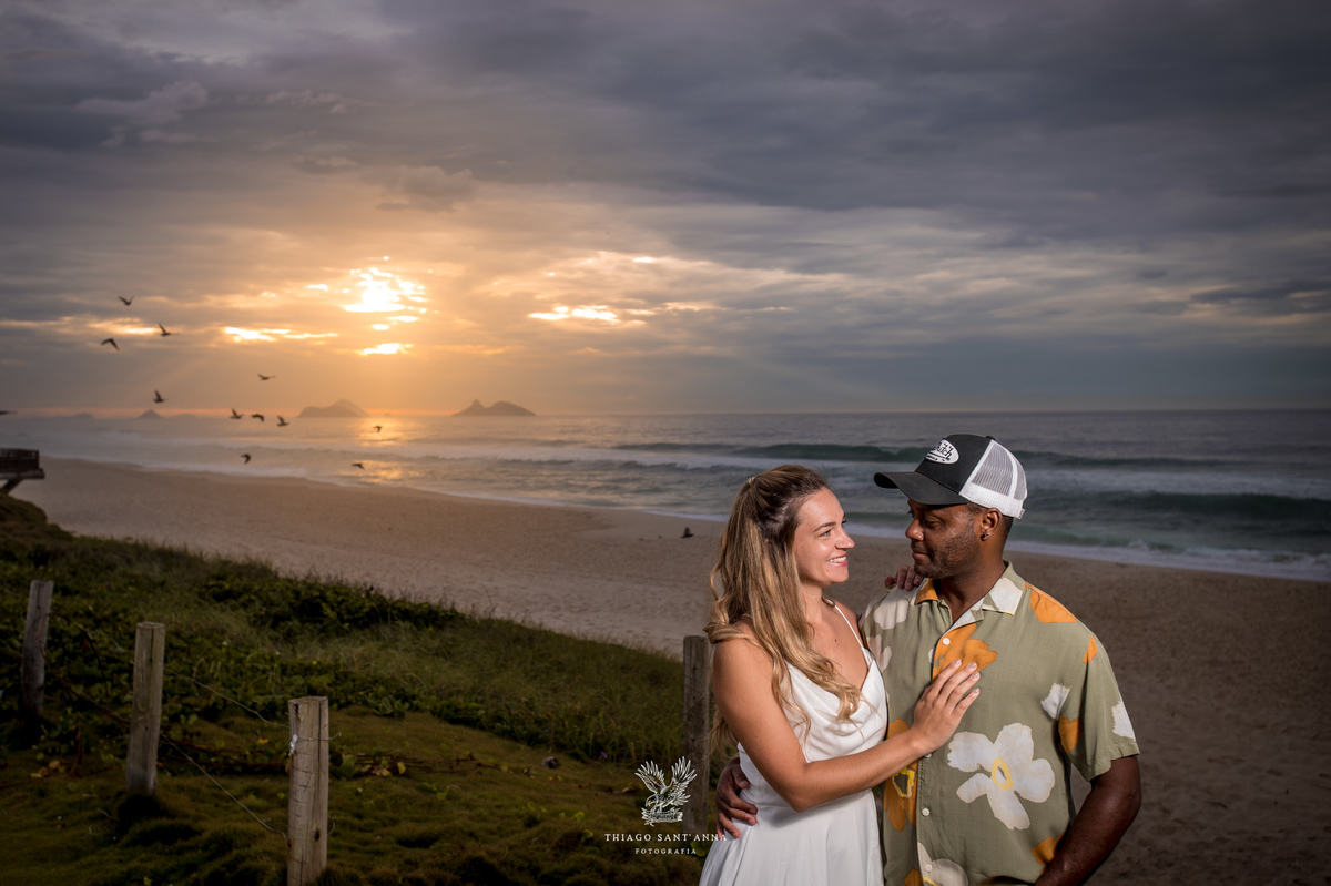 Imagem pre wedding na praia da barra