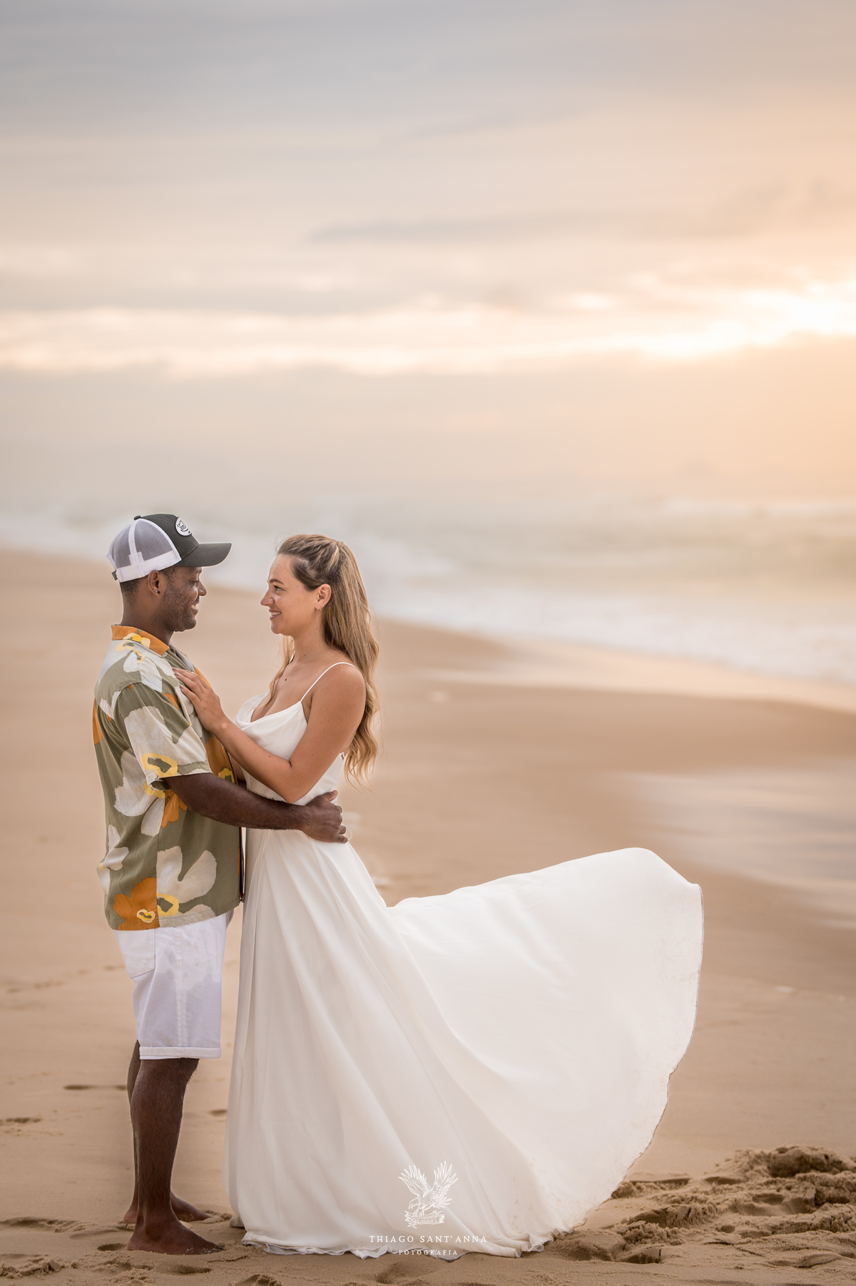 Imagem pre wedding na praia da barra