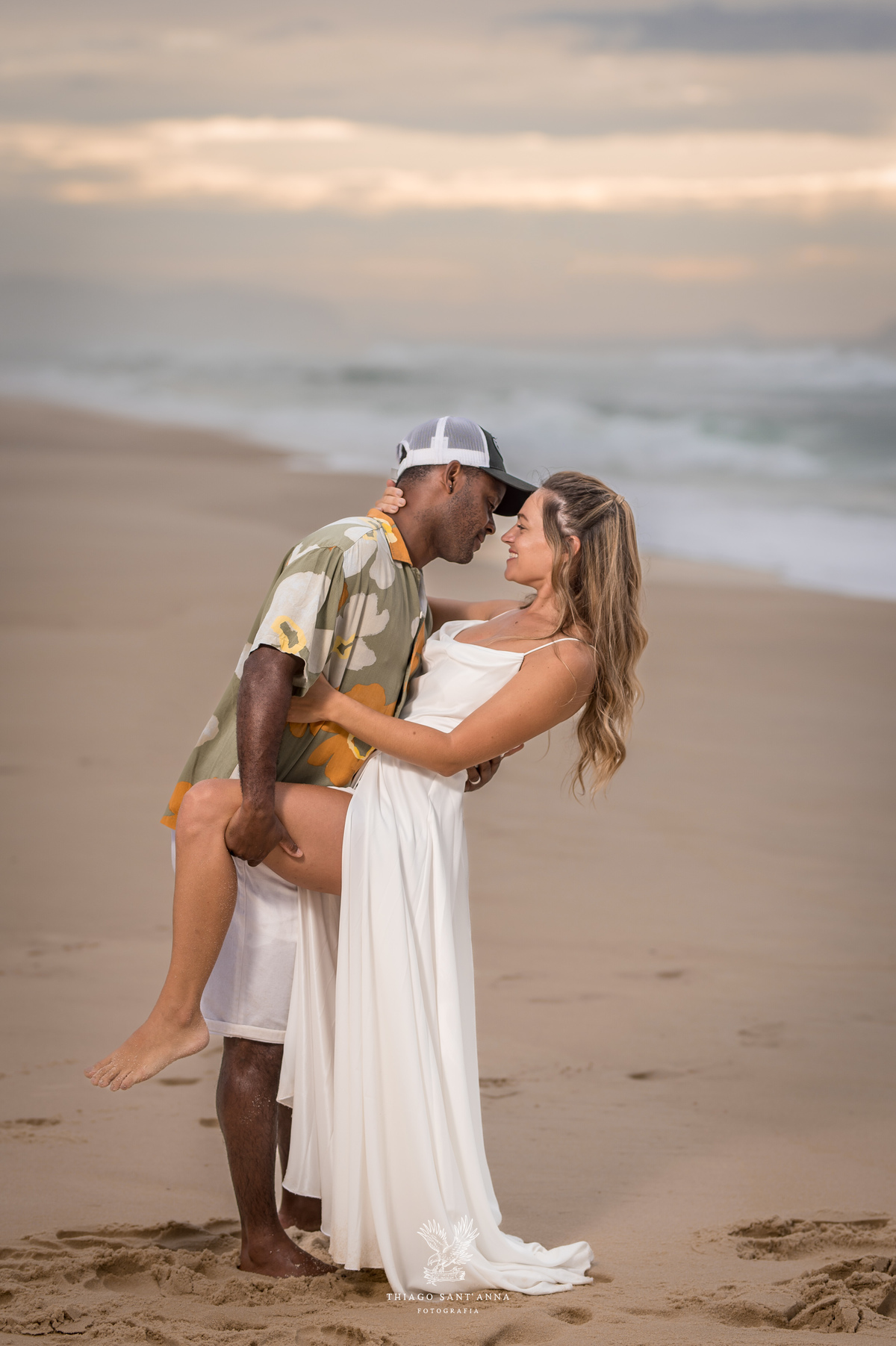 Imagem pre wedding na praia da barra