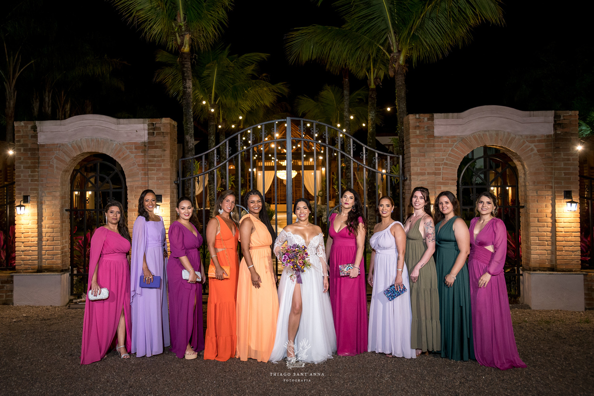 Noiva e madrinhas.