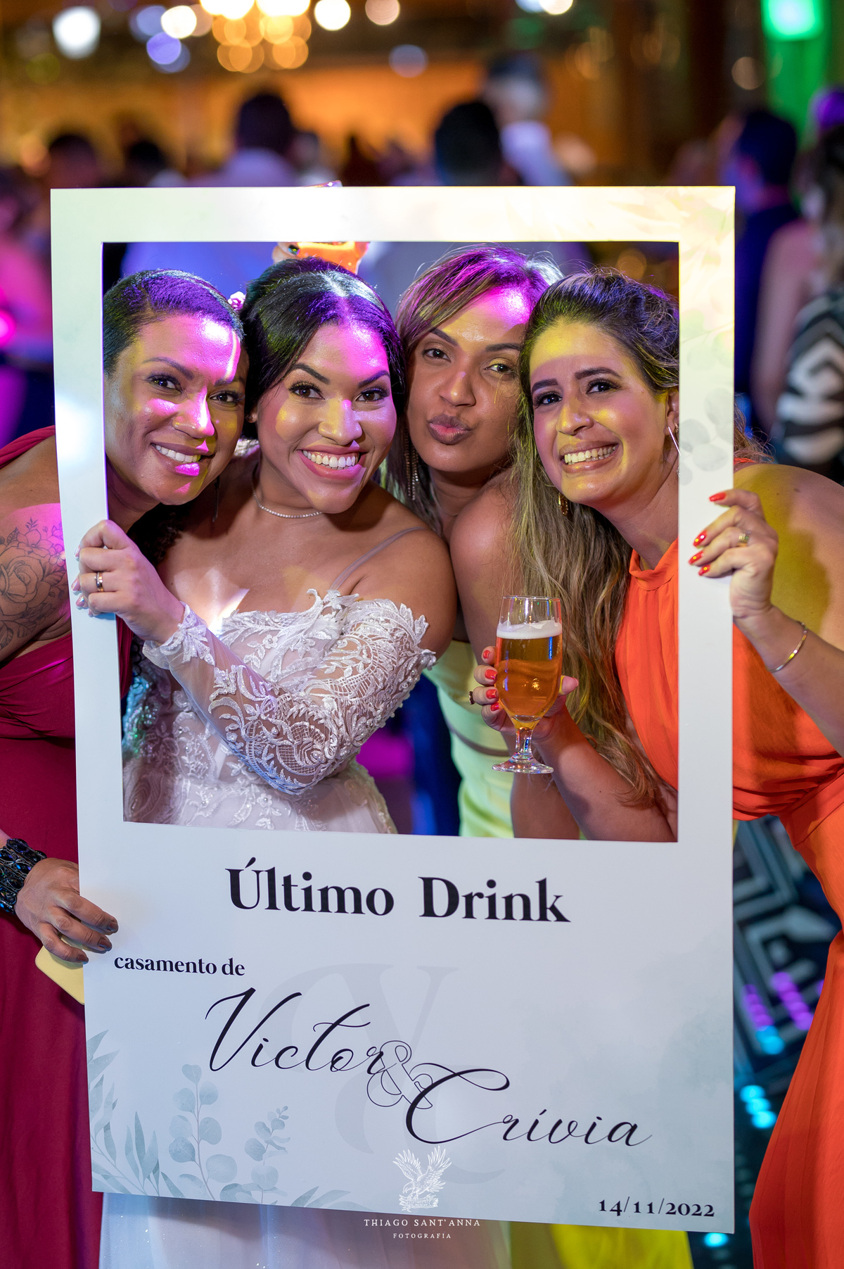 Ideia de plaquinha para festa de casamento.