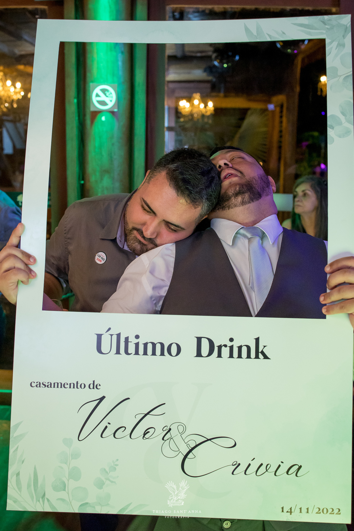 Ideia de plaquinha para festa de casamento.