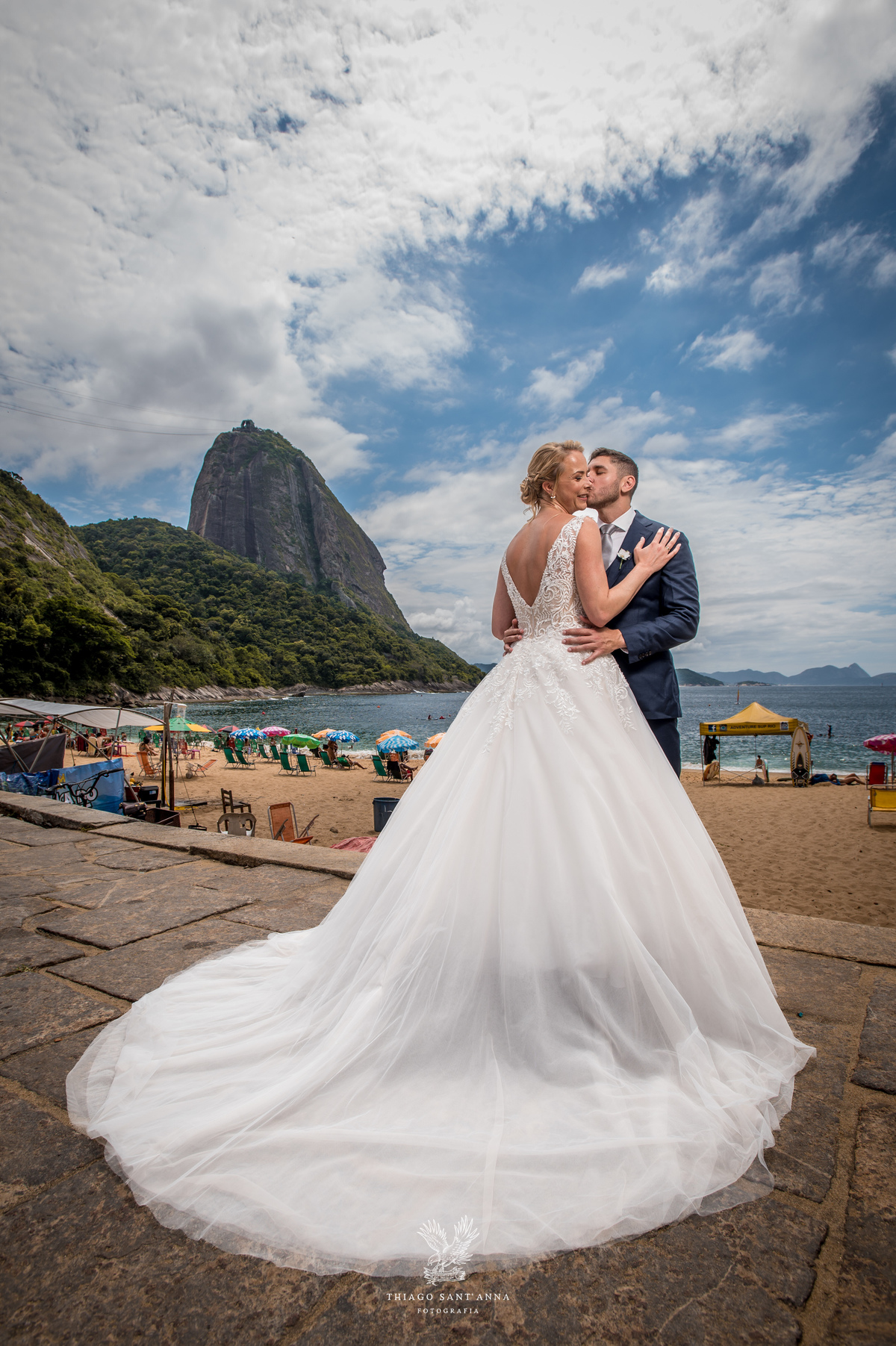 Ensaio de casamento com vestido de noiva.