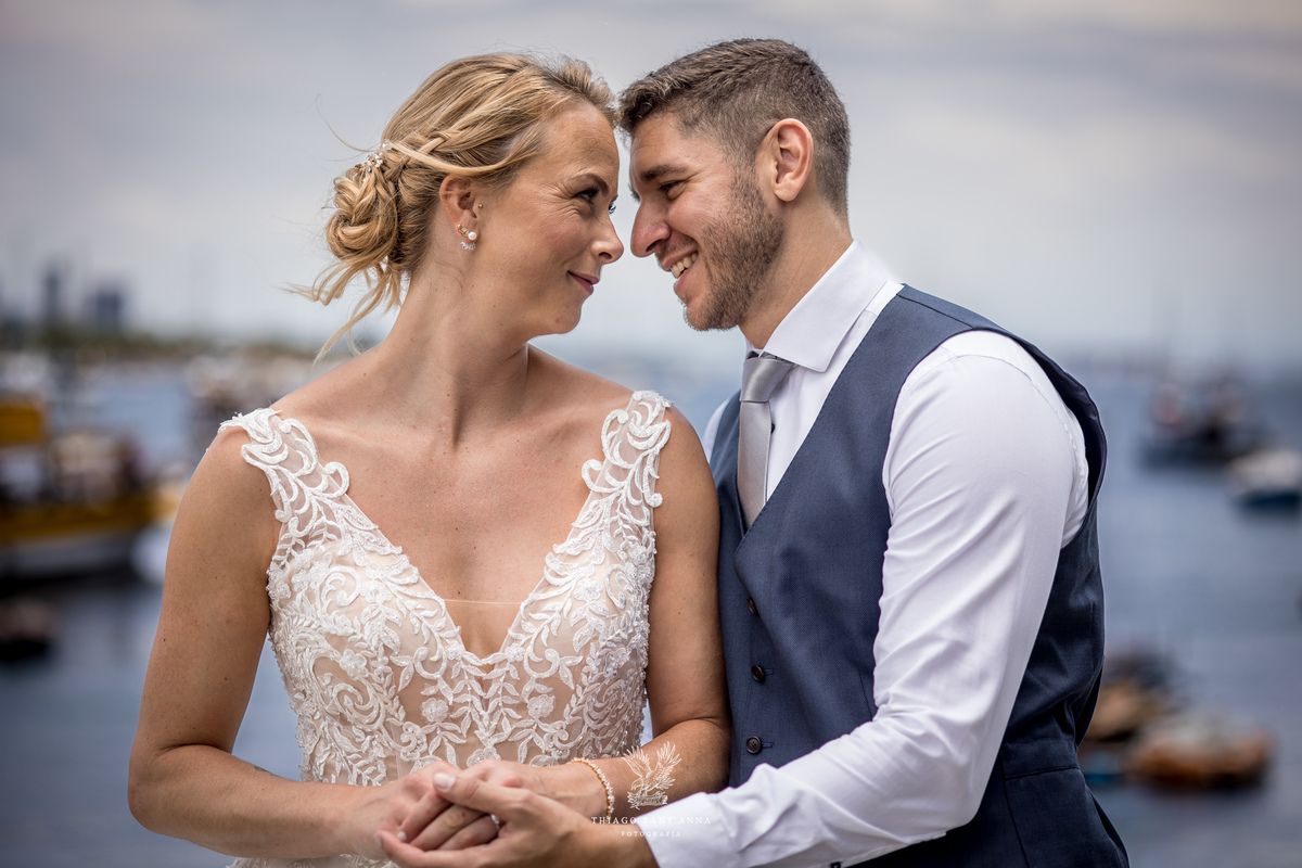 Ensaio de casamento com vestido de noiva.