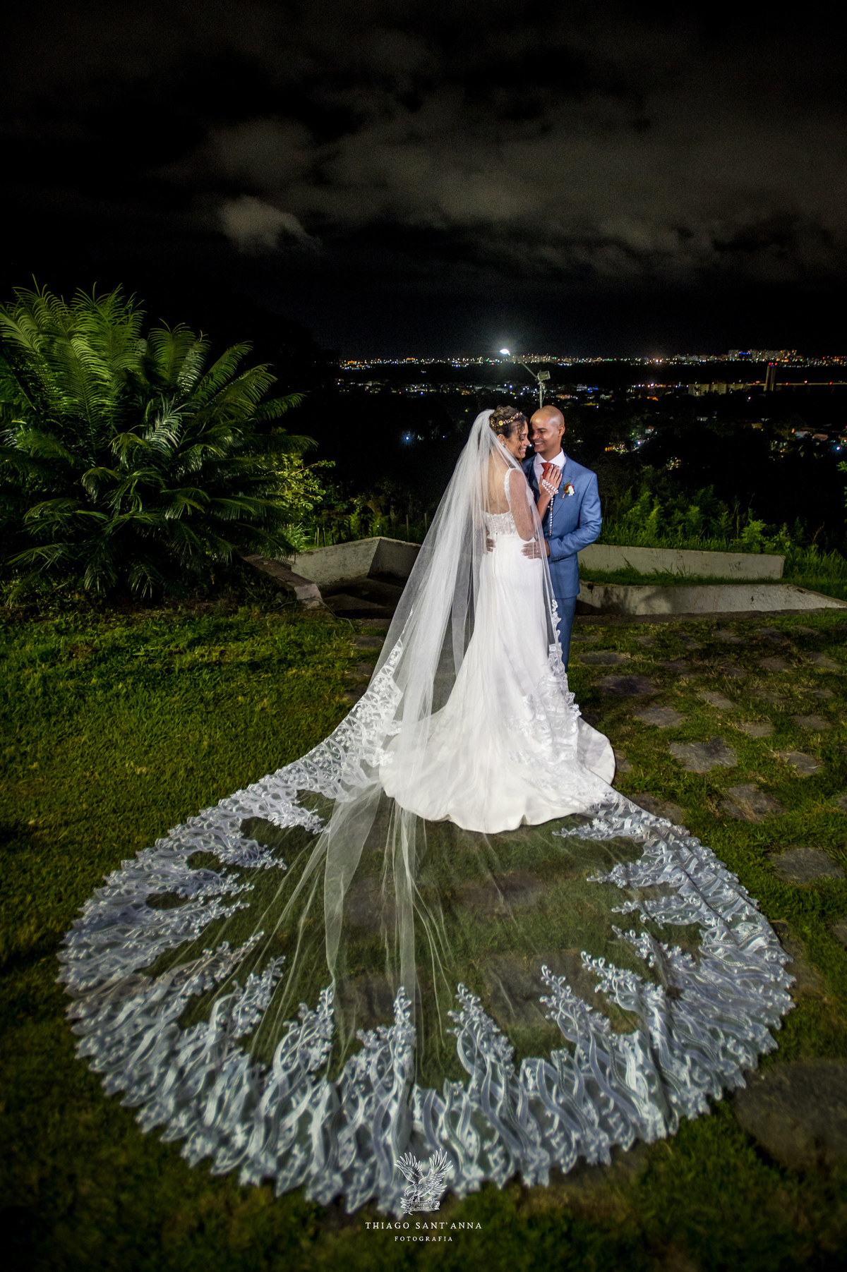Inspiração foto noivos pós cerimônia casamento.