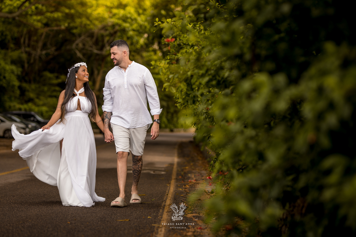 Vestido branco ensaio de casamento.