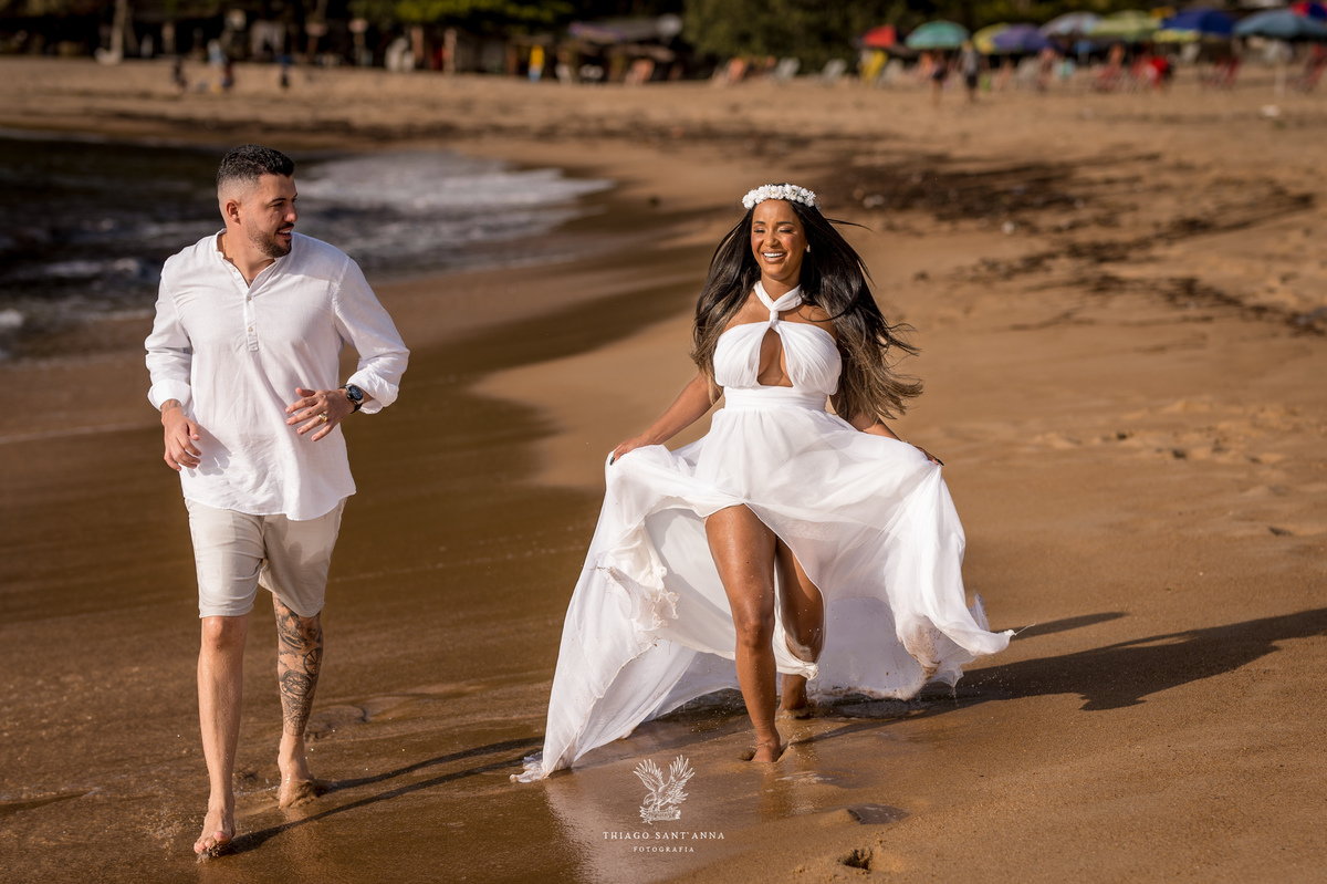 Casal na praia, ideia de foto.