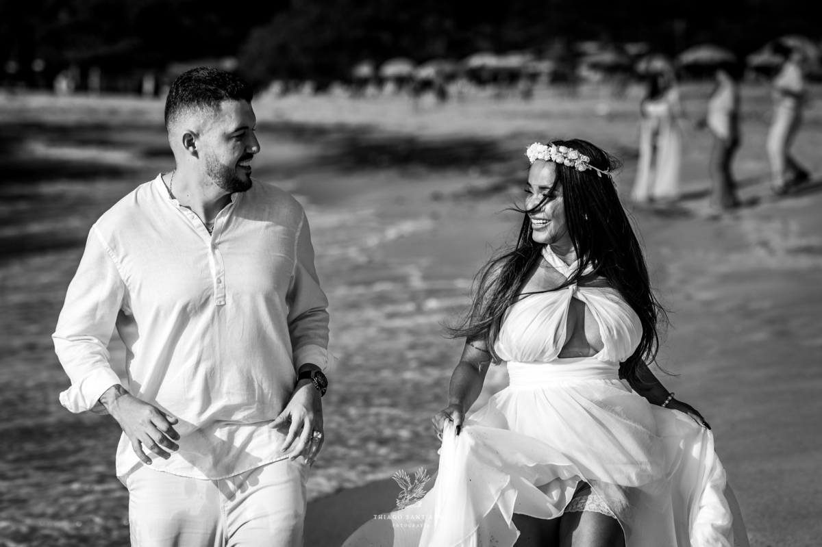 Casal na praia, ideia de foto.