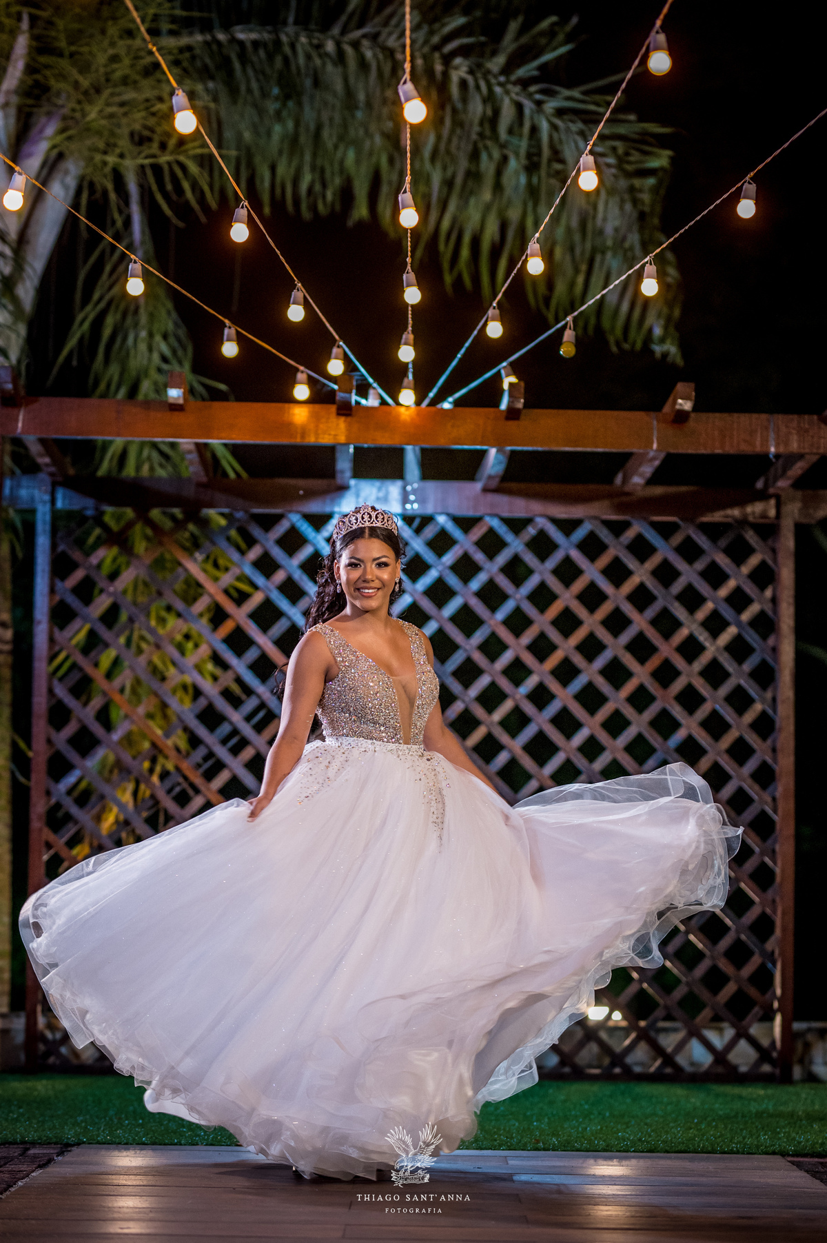 Vestido e coroa 15 anos.