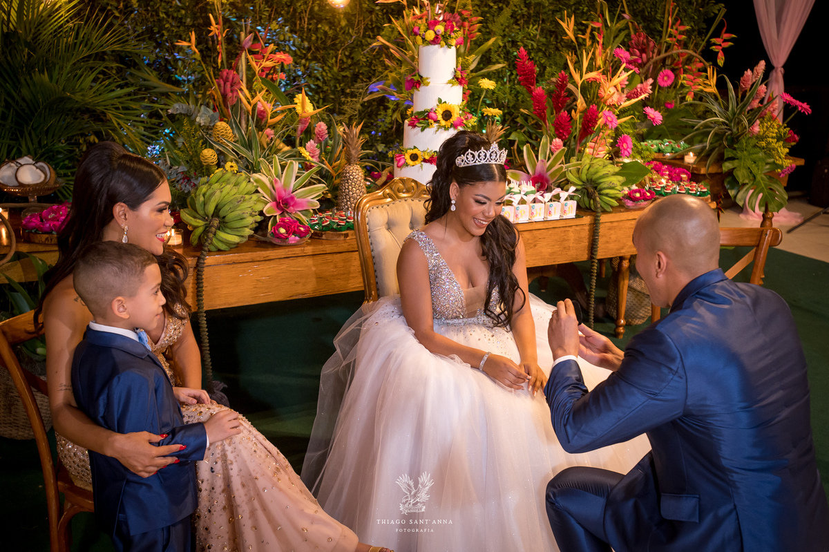 Cerimônia anel de debutante.