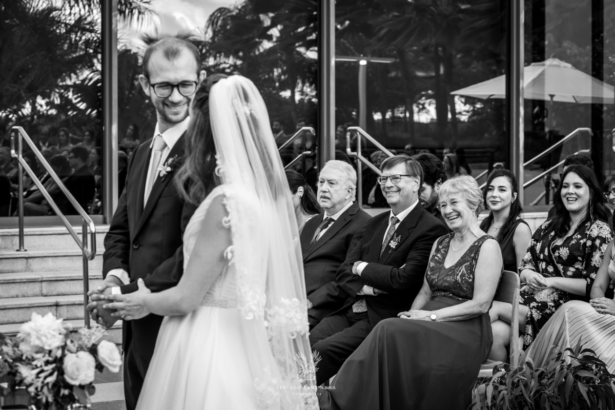 Noivos na Cerimônia de casamento.