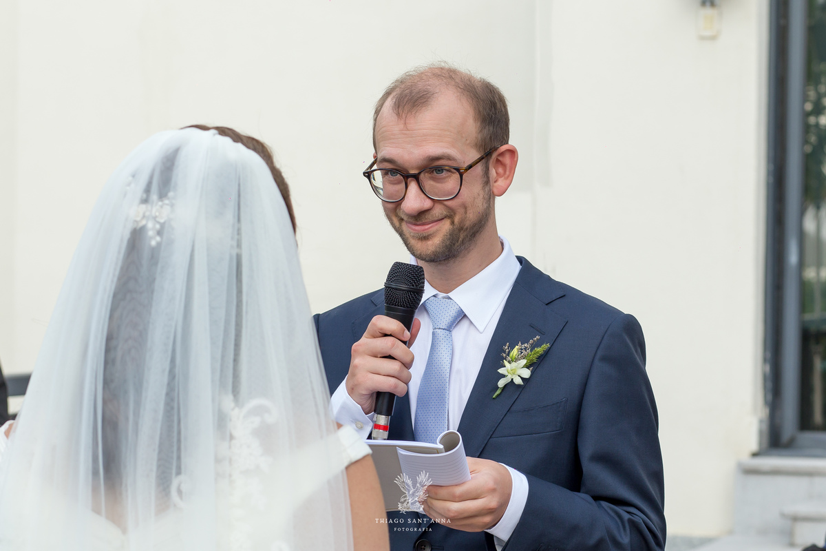 Troca de votos noivos.