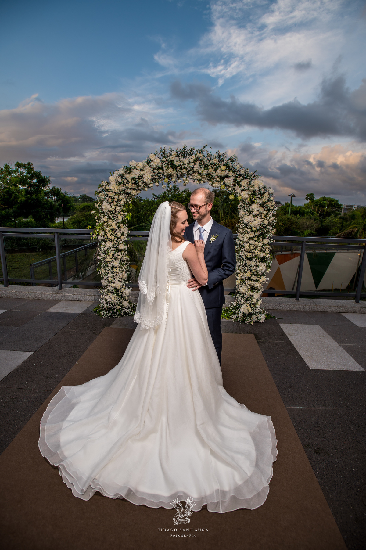 Noivos na Cerimônia de casamento.