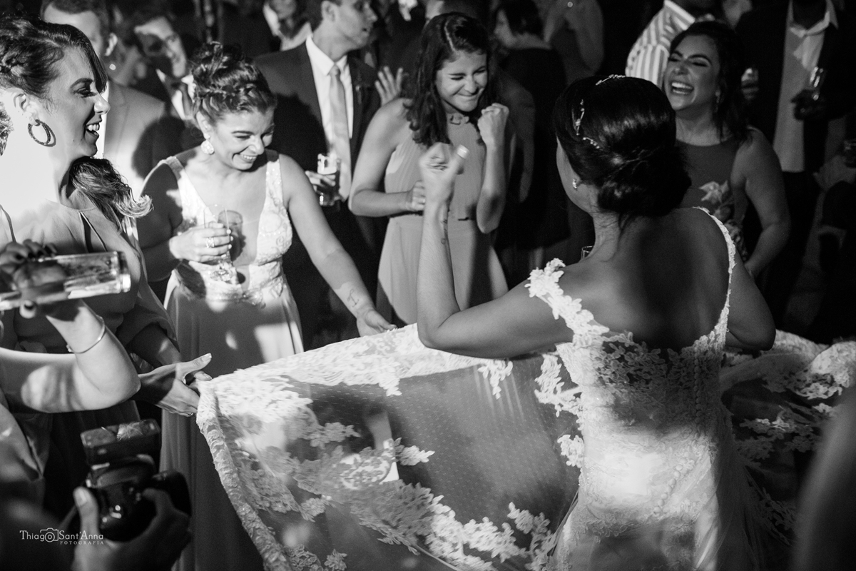 amigas solteiras casamento vestido da noiva