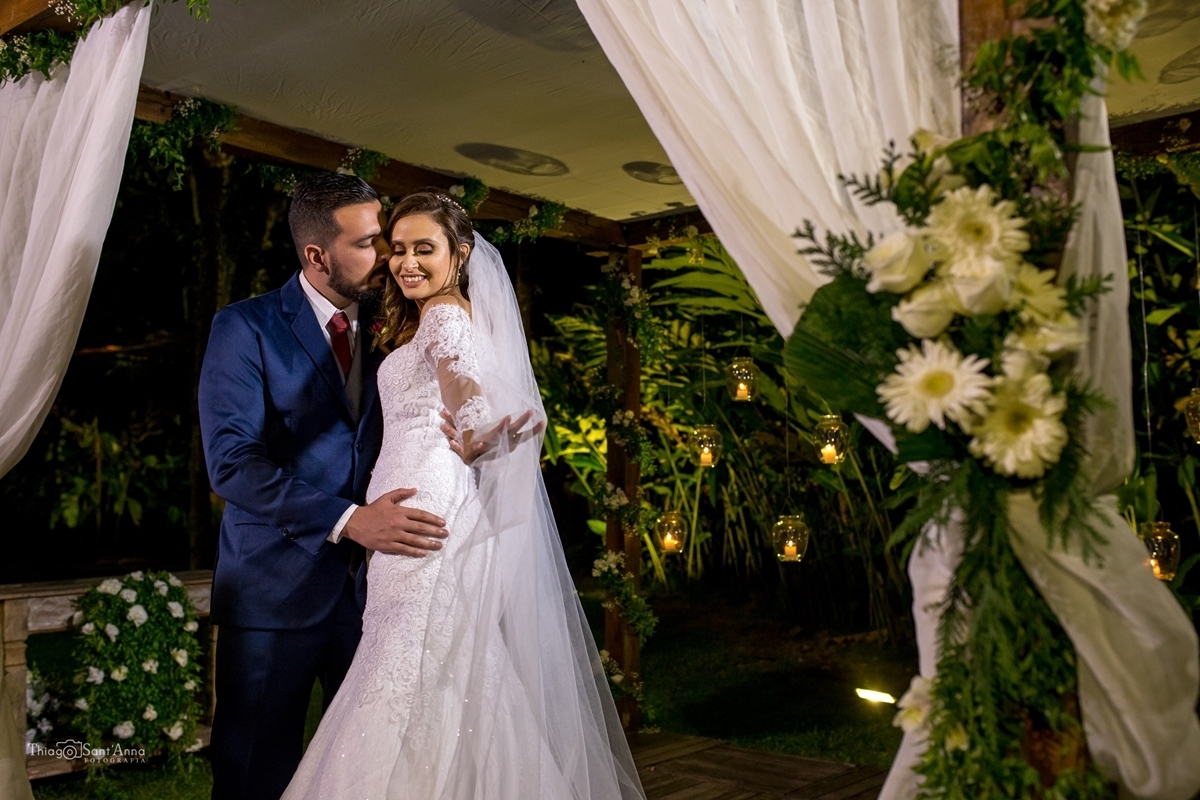 karla e jorge num momento a sós após a cerimônia 