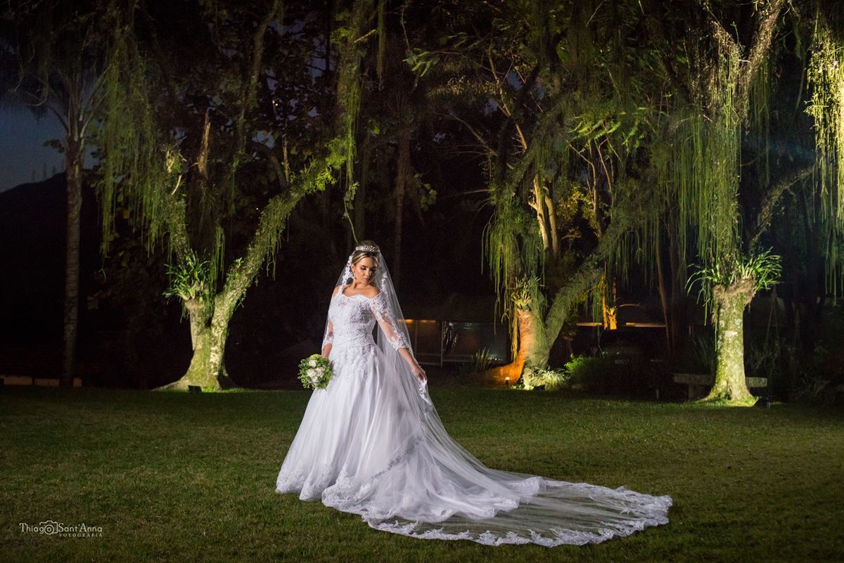 noiva no jardim