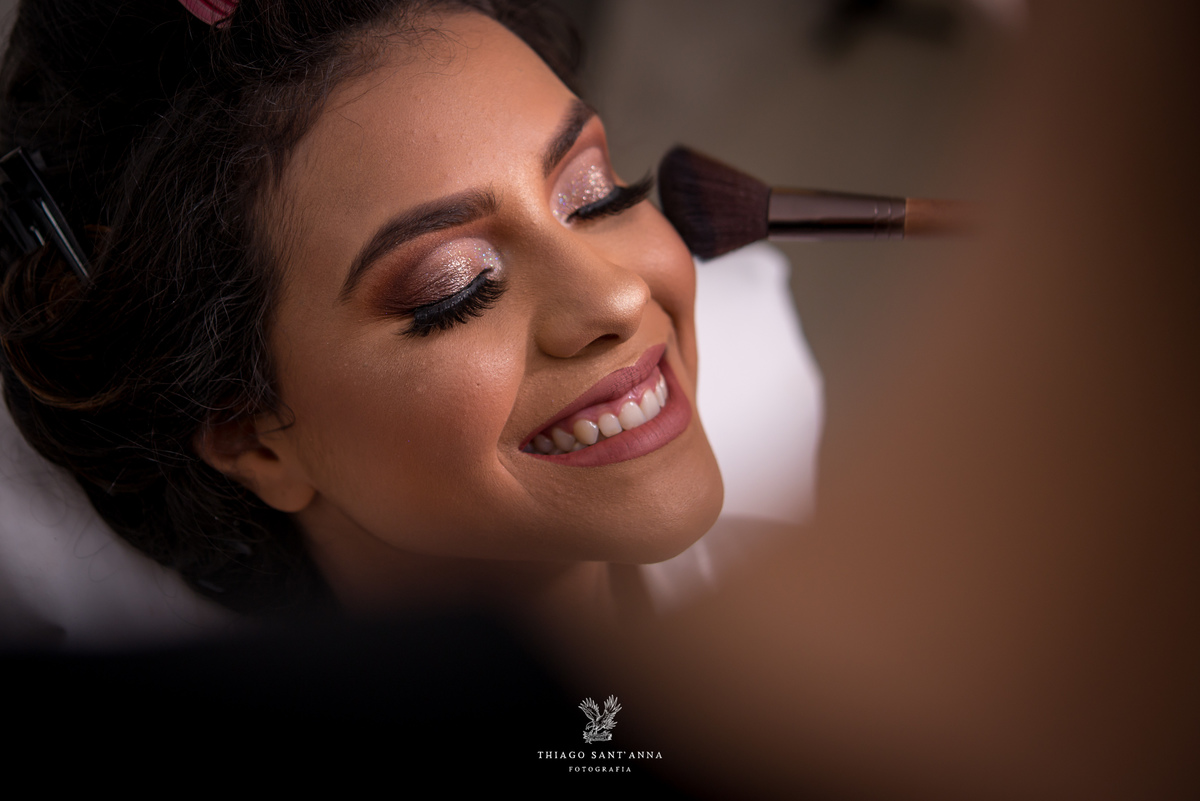 dia de noiva sorri maquiagem maquiador blush 
