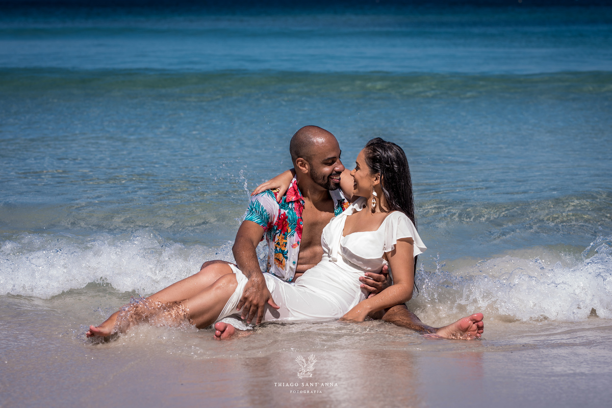 ensaio casal ambiente externo paisagem praia