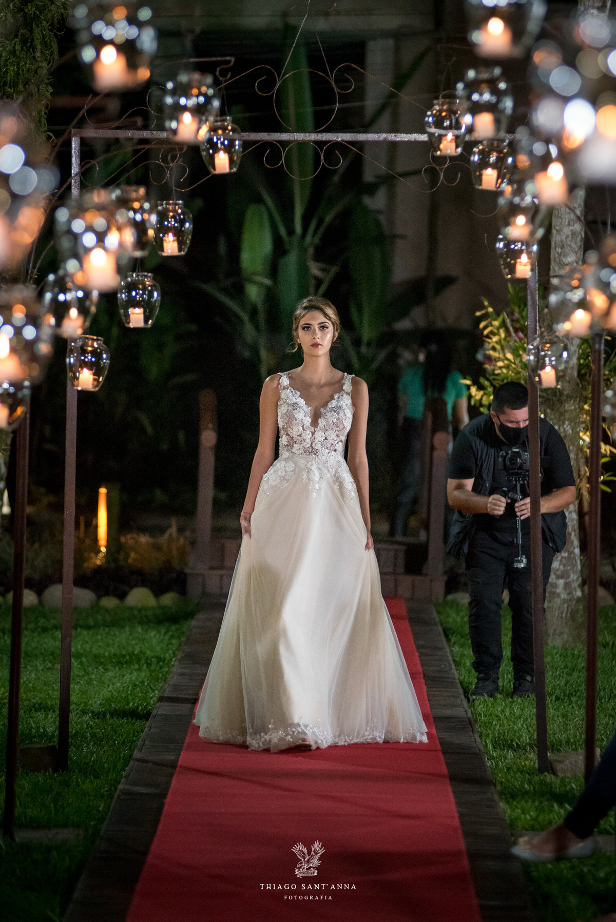 cobertura desfile Agatha noivas entrada modelo tapete vermelho