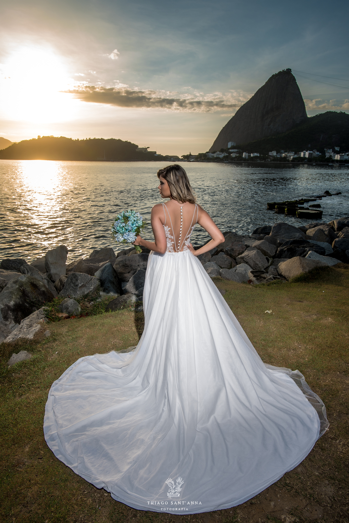 ensaio editorial noiva vestido paisagem praia pão de açúcar