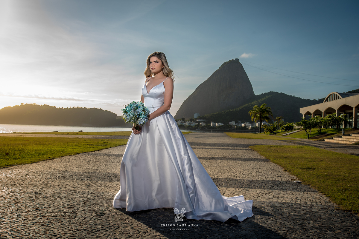 ensaio editorial noiva vestido paisagem praia pão de açúcar