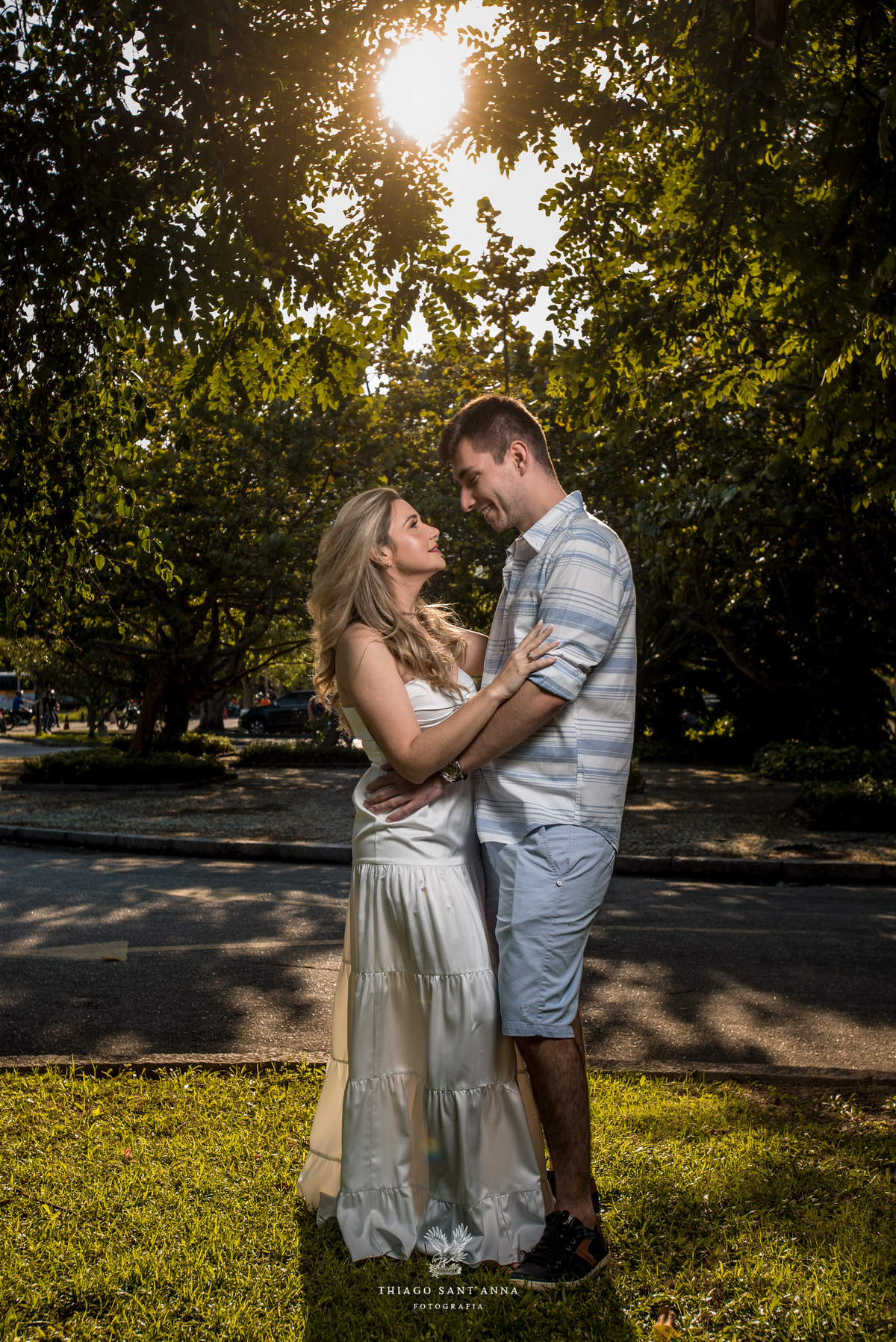 Ensaio pré wedding ambiente externo parque