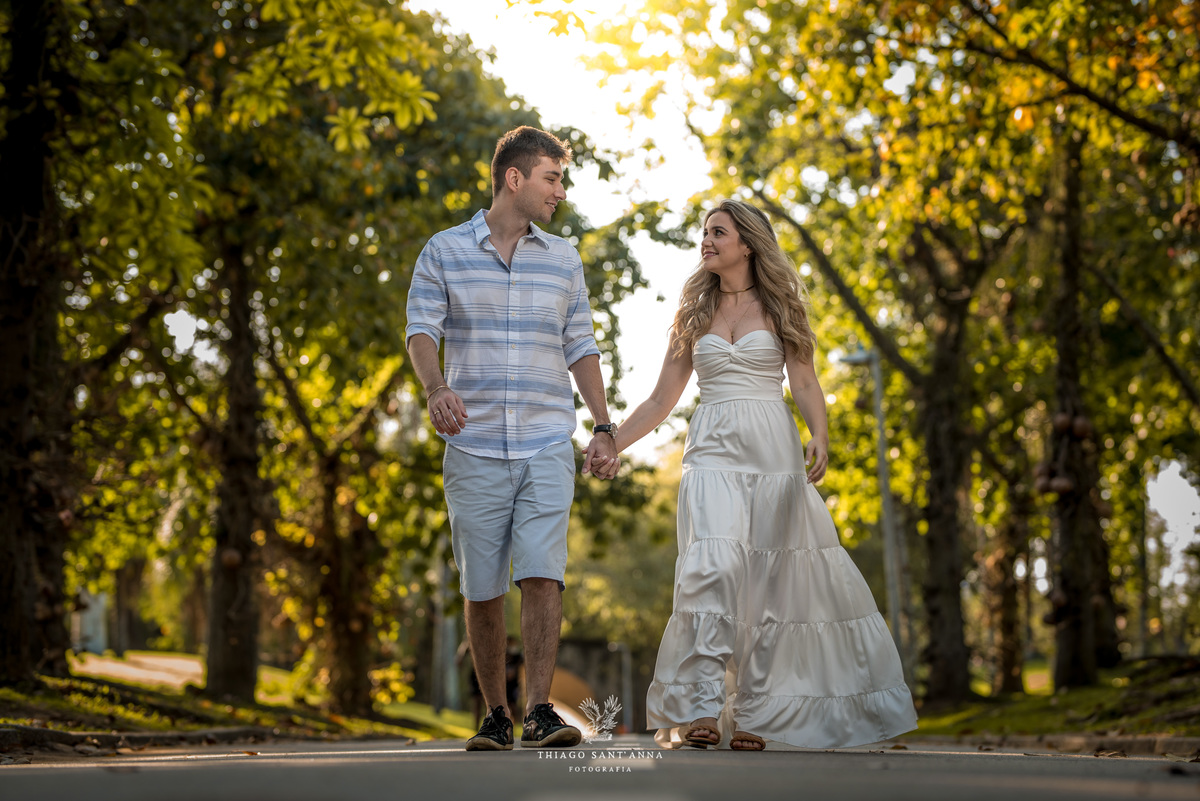 Ensaio pré wedding ambiente externo parque