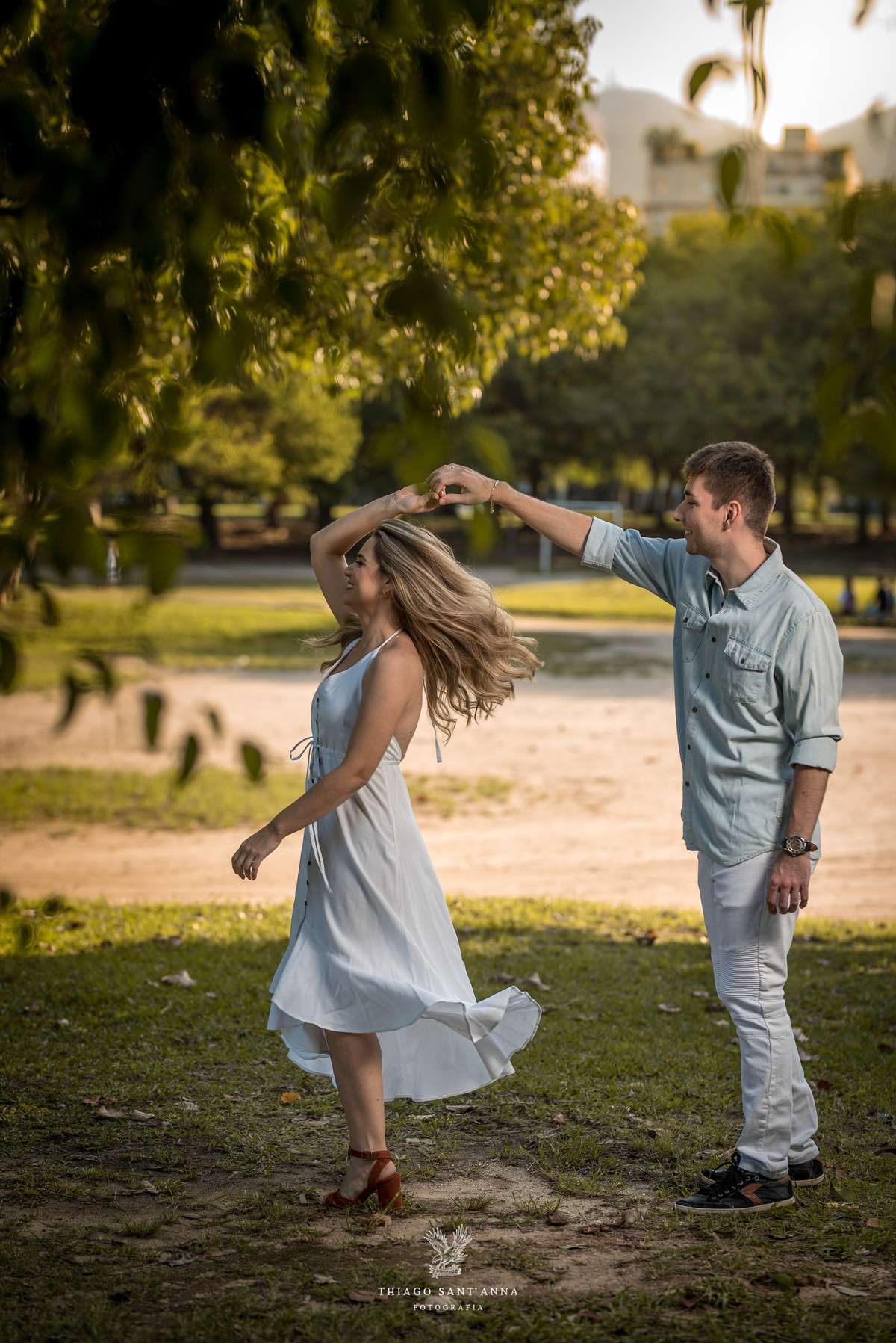 Ensaio pré wedding ambiente externo parque