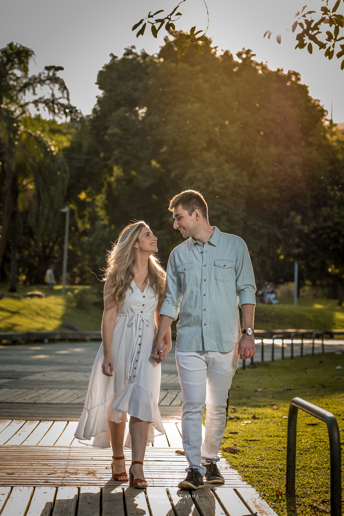 Ensaio pré wedding ambiente externo parque